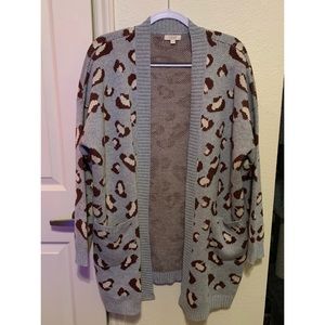 Cozy Winter Cardigan - Leopard Print - 1X/2X
